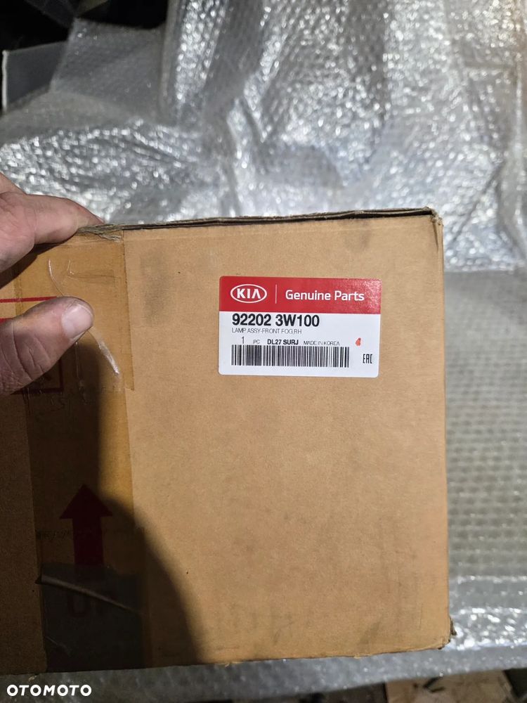 Halogen prawy Kia Sportage III 922023W100 92202-3W100 - 9