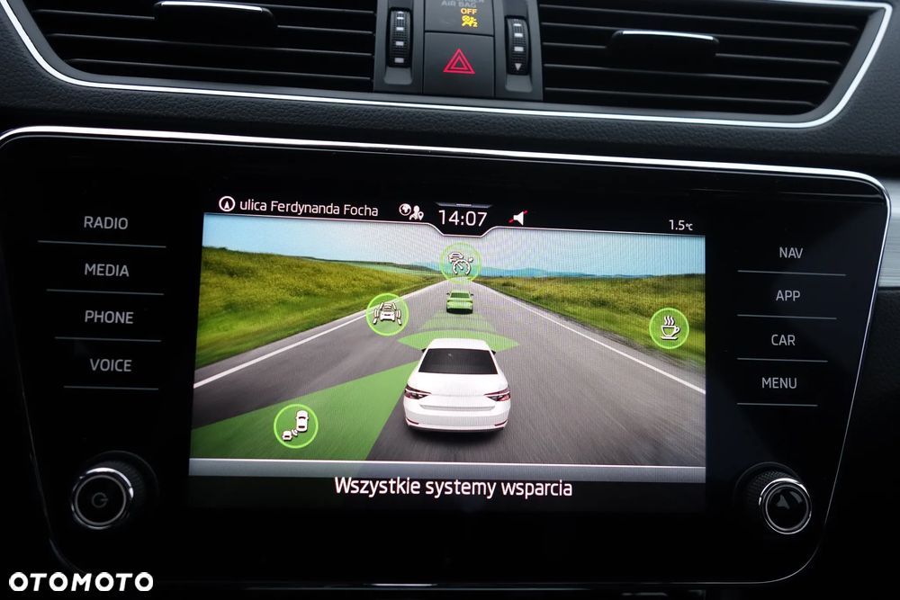 Skoda Superb 1.5 TSI DSG Style - 24