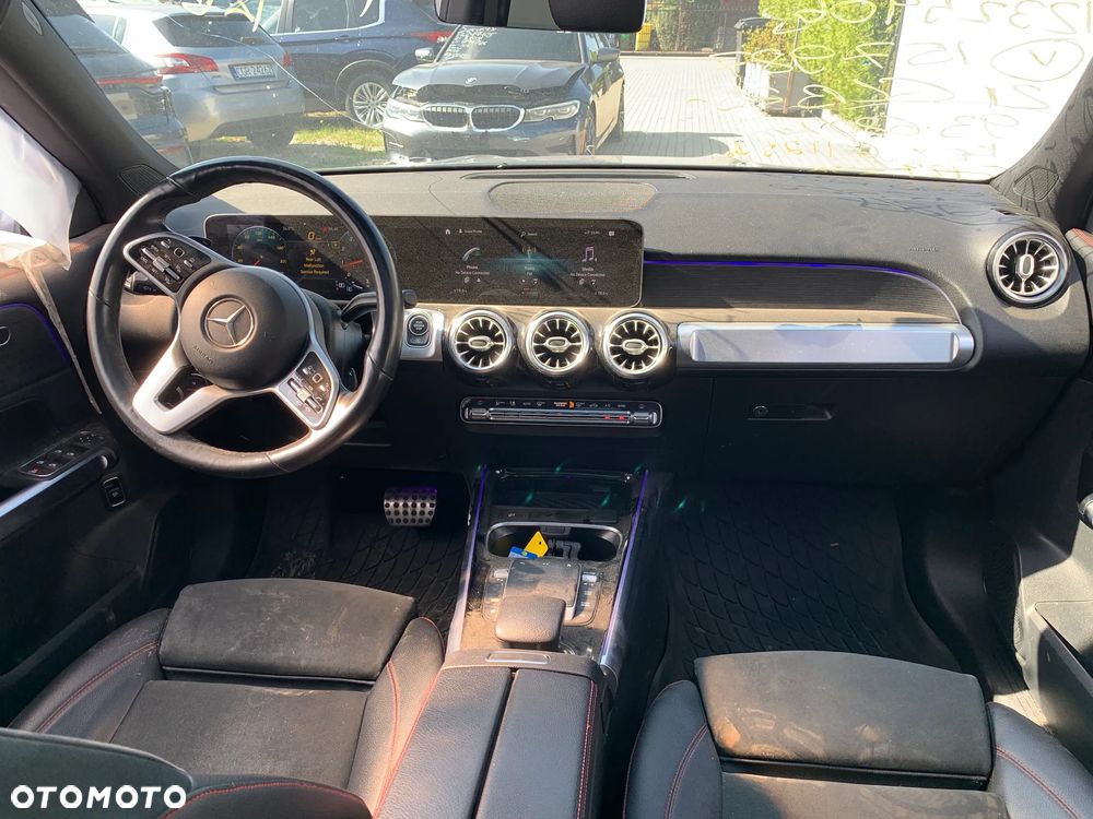 Mercedes-Benz GLB 250 4-Matic 8G-DCT - 16