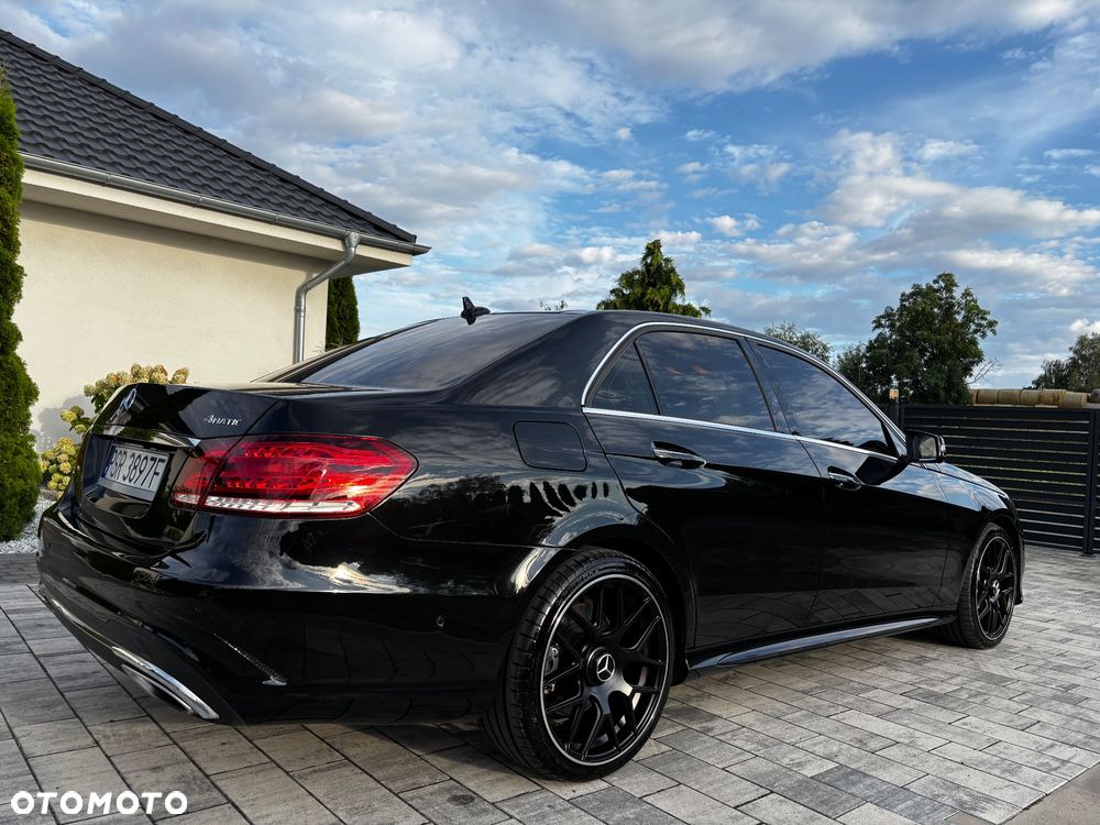 Mercedes-Benz Klasa E 500 4Matic 7G-TRONIC Avantgarde - 2