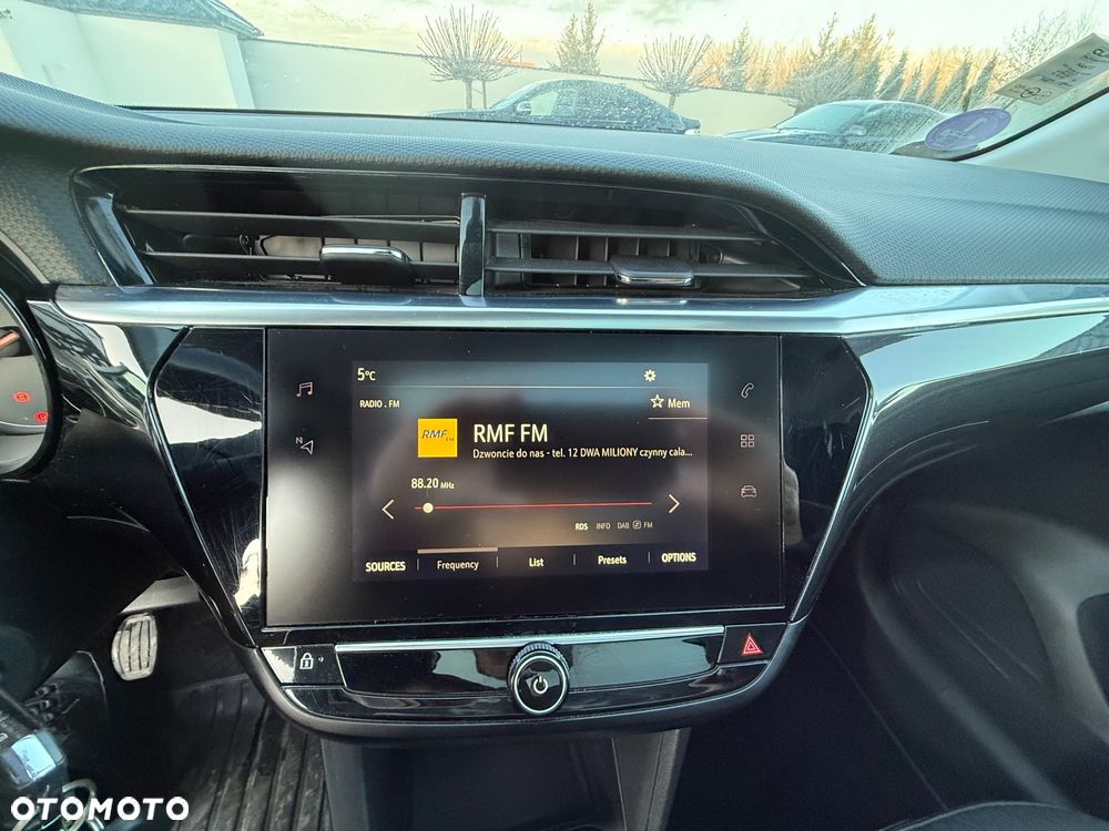 Opel Corsa 1.2 Direct Injection Turbo Start/Stop Ultimate - 19