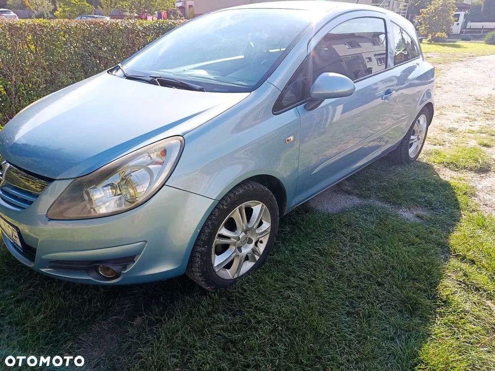 Opel Corsa - 4