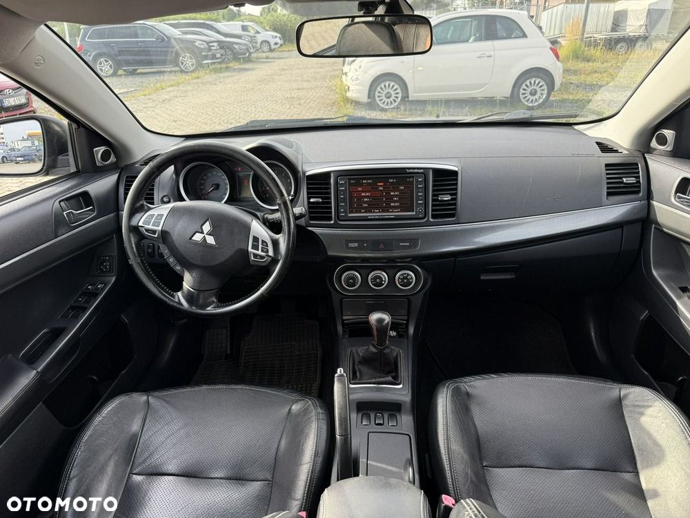 Mitsubishi Lancer - 5