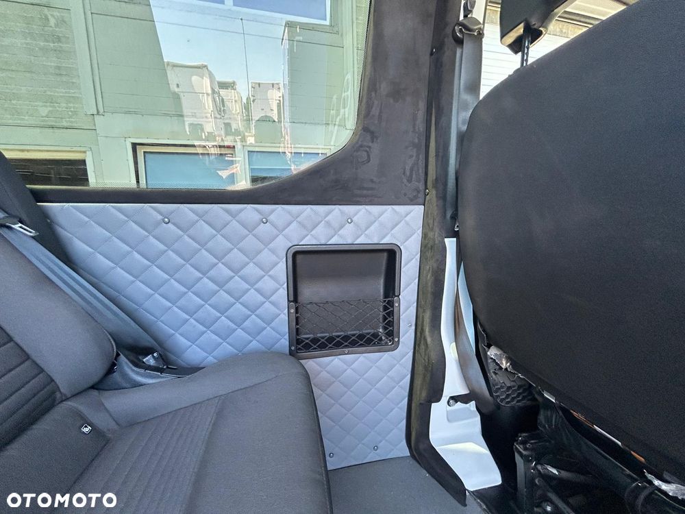 Iveco Daily 35S18 - 22
