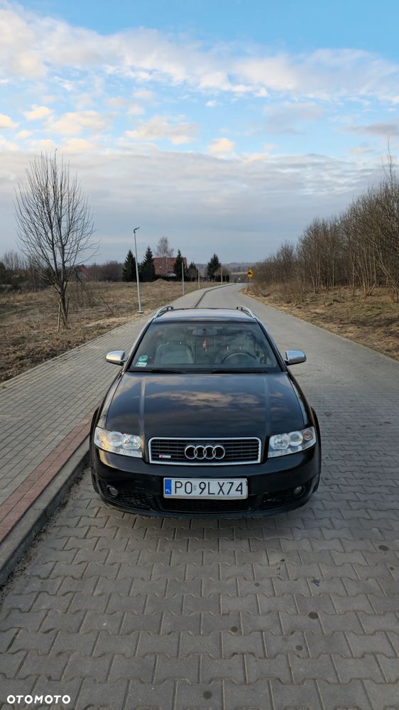 Audi A4 Avant - 4