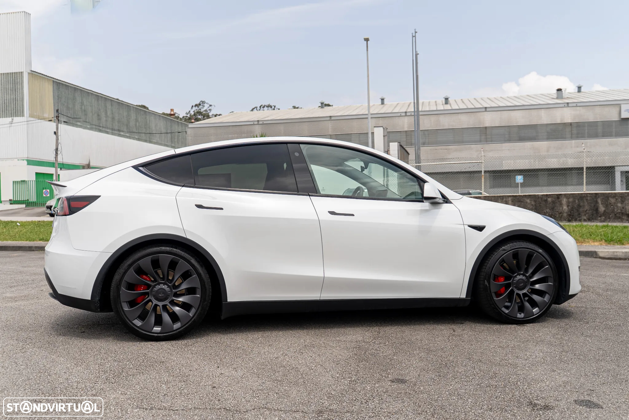 Tesla Model Y Performance Tração Integral - 5