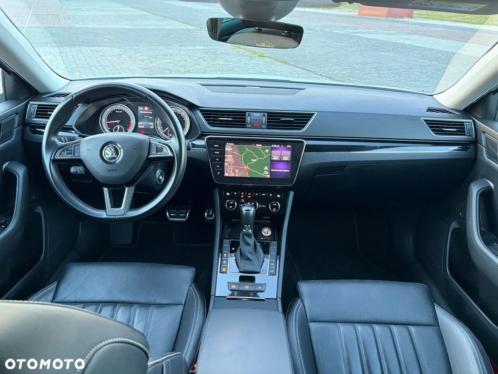 Skoda Superb 2.0 TDI 4x4 L&K DSG - 20