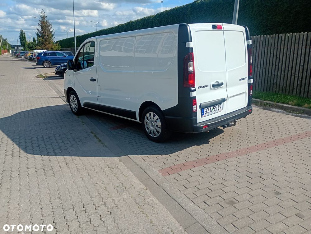 Renault TRAFIC - 8