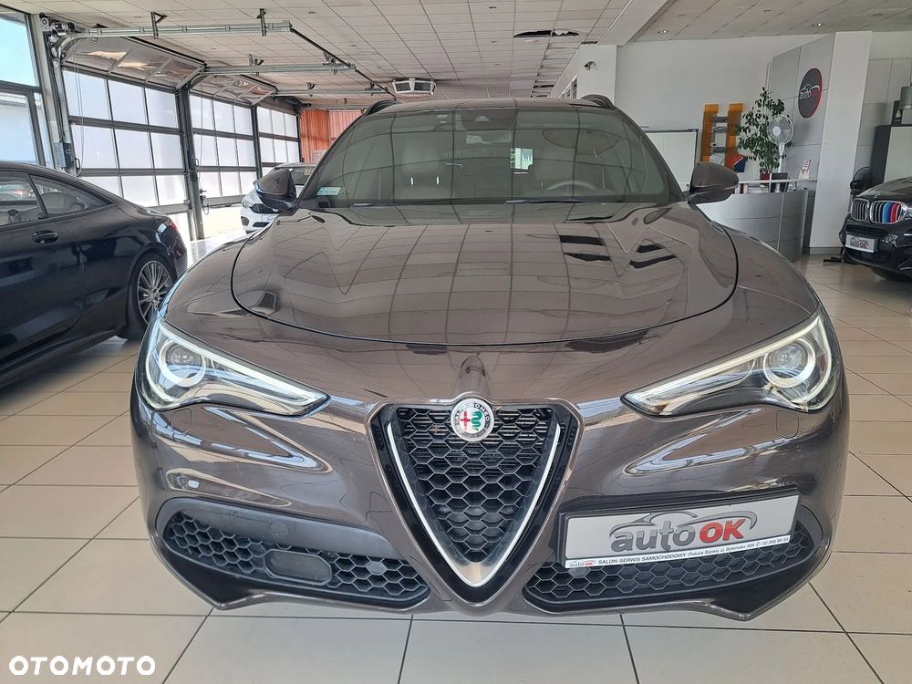 Alfa Romeo Stelvio 2.0 Turbo Executive Q4 - 2