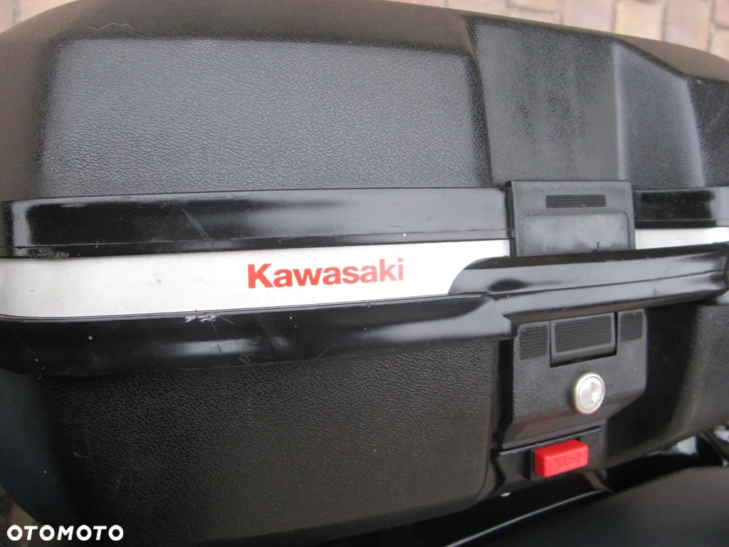 Kawasaki GPZ - 8