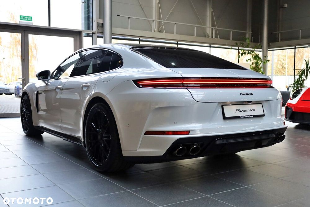 Porsche Panamera - 8
