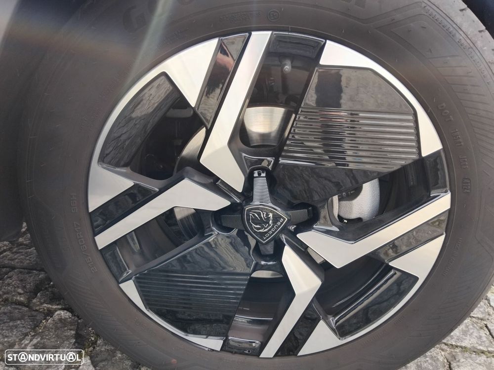 Peugeot 2008 1.2 PureTech Allure - 10