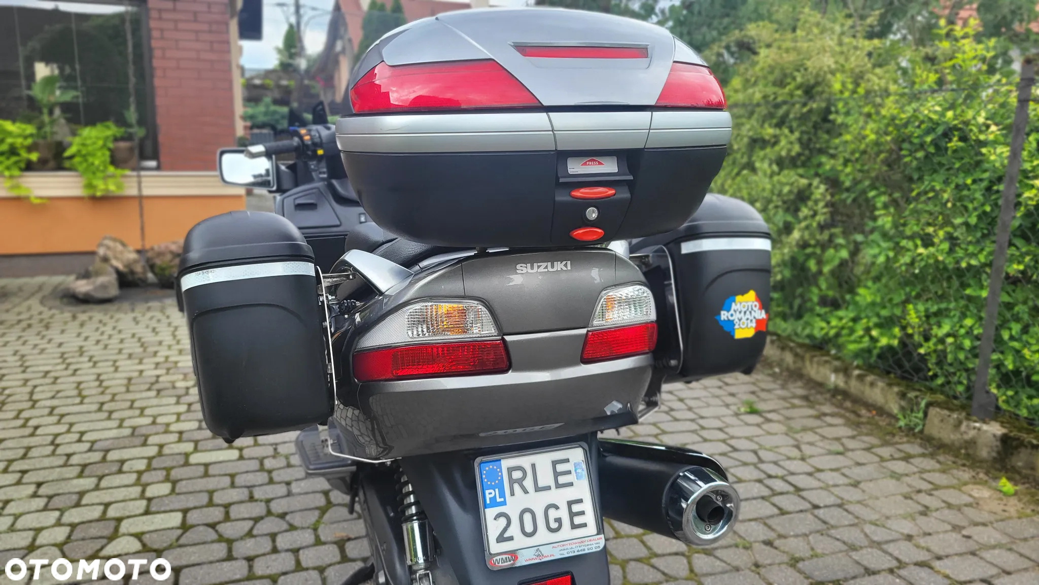 Suzuki Burgman - 13