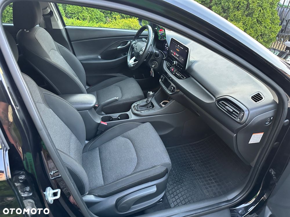 Hyundai i30 1.5 T-GDI 48V Smart DCT - 16