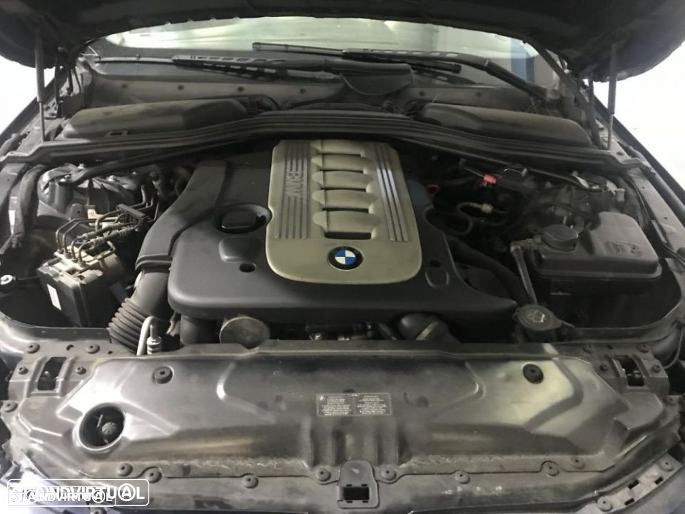 BMW 525d caixa automatica E60 Para Peças - 8