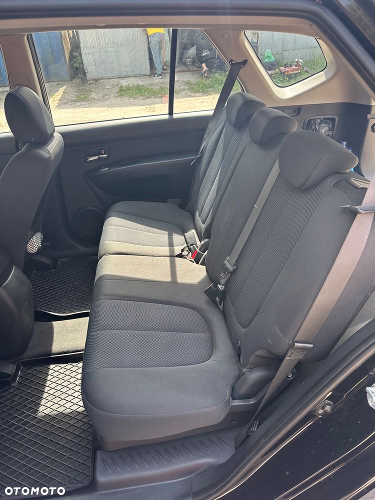 Kia Carens 2.0 CRDi Freedom - 8