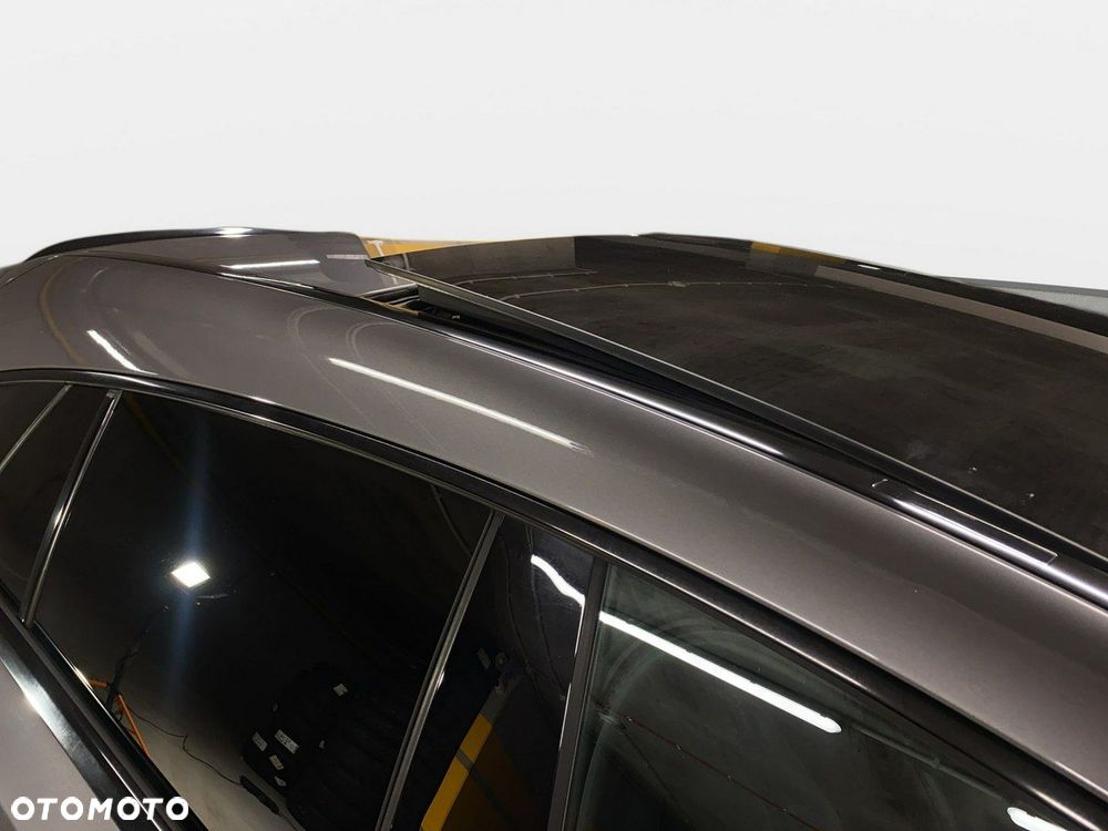 Mercedes-Benz CLA - 13