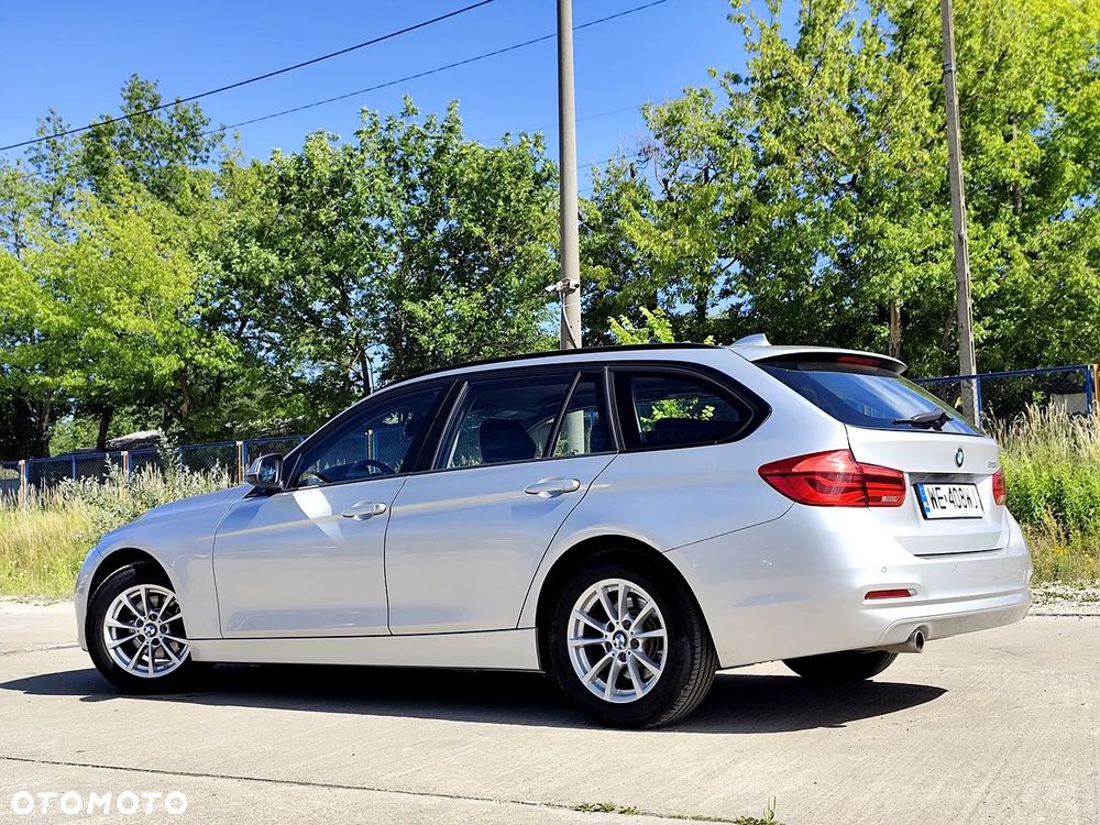 BMW Seria 3 318i GPF Advantage - 5