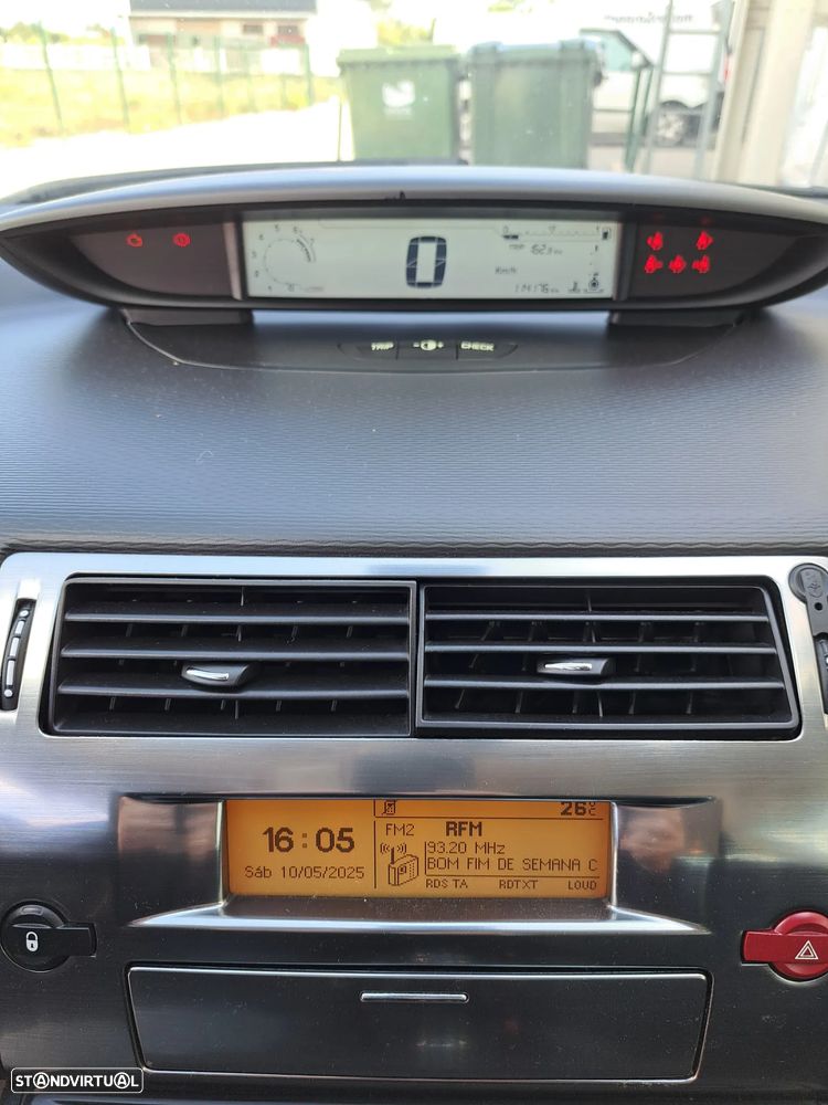 Citroën C4 - 11