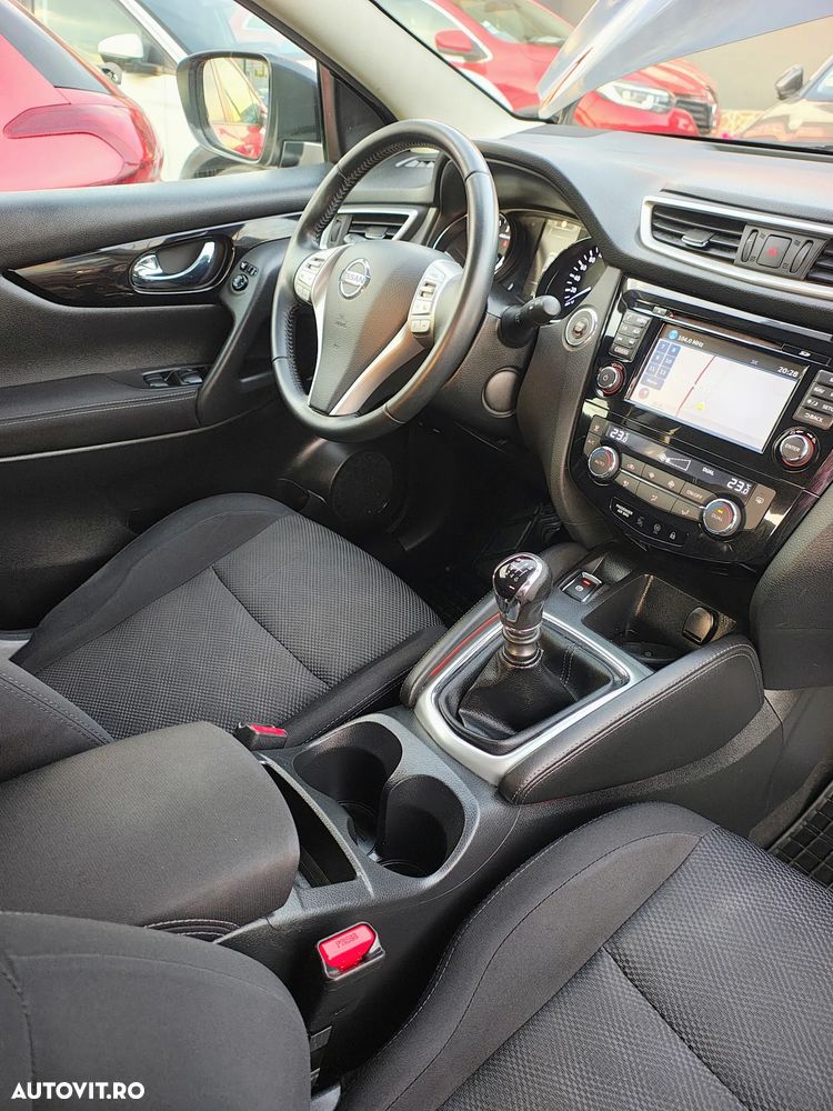 Nissan Qashqai 1.6 DCI ALL-MODE 4x4i TEKNA+ - 5