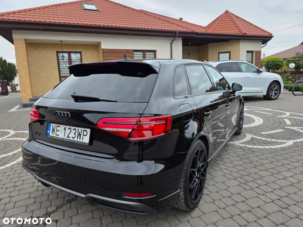 Audi A3 Sportback - 4
