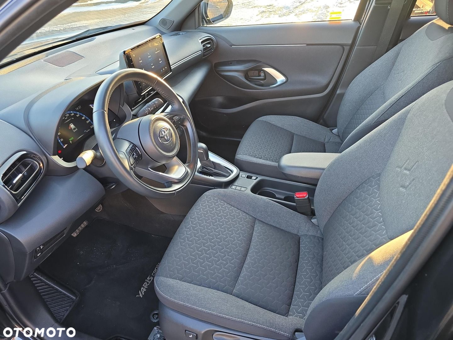 Toyota Yaris Cross - 14
