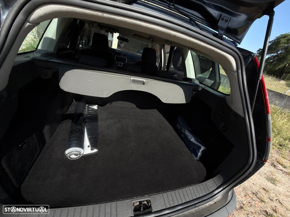 Ford Focus 1.6 TDCi S - 4