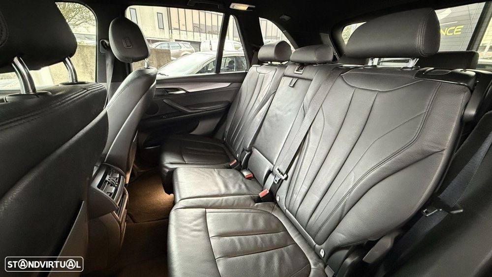 BMW X5 25 d sDrive Comfort 7L - 35