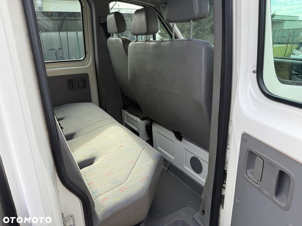 Volkswagen Crafter - 12