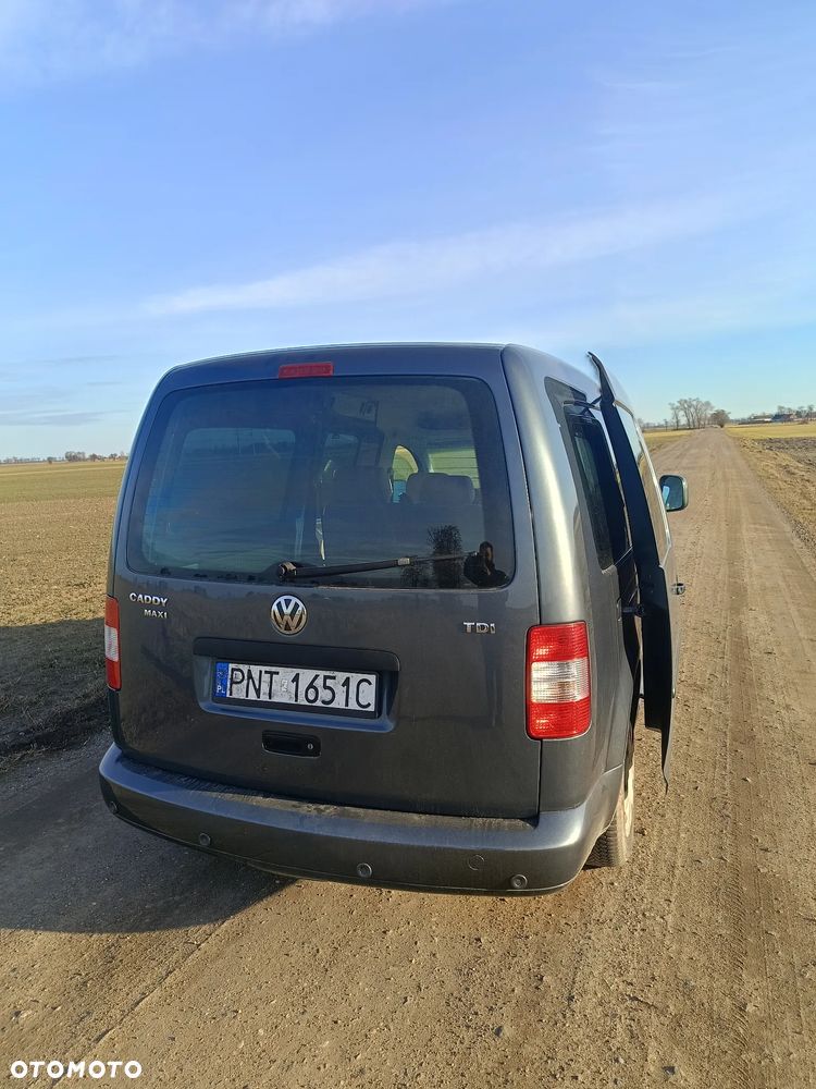 Volkswagen Caddy Maxi Life - 8