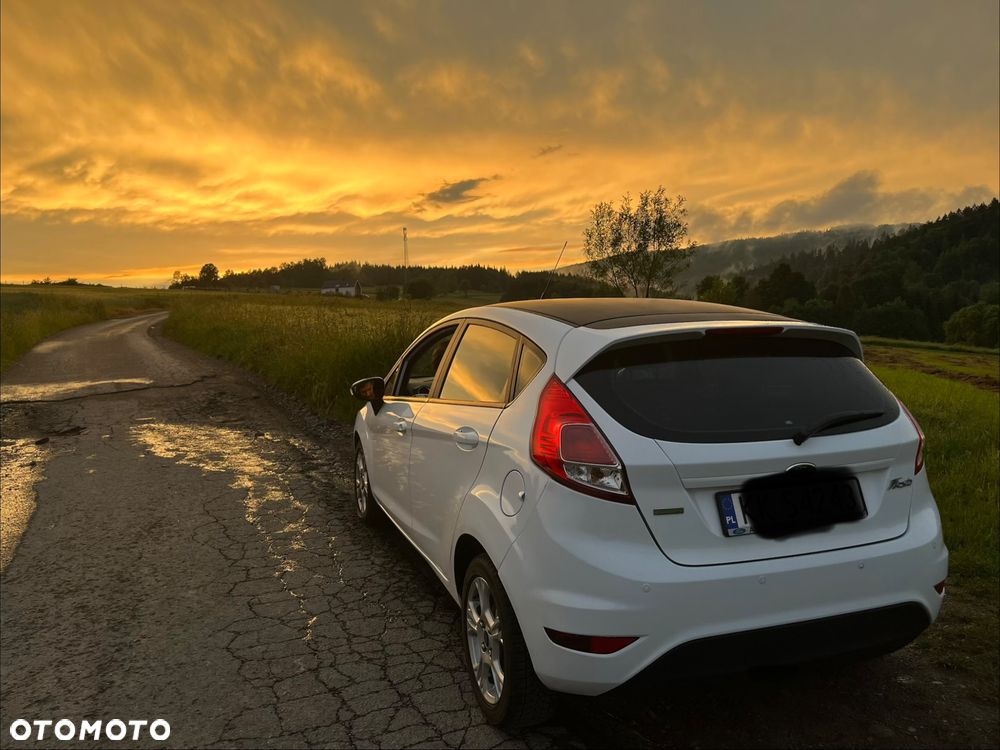 Ford Fiesta 1.0 EcoBoost Titanium - 1