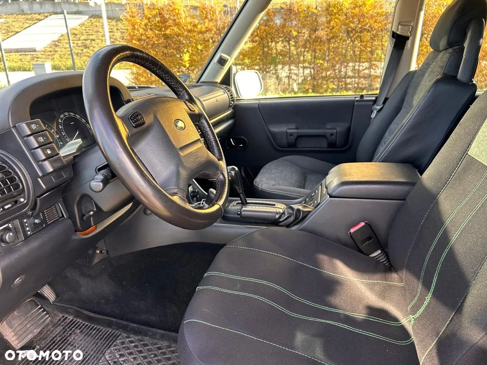 Land Rover Discovery - 9