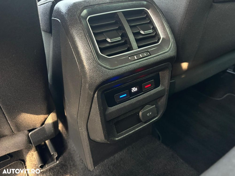 Volkswagen Tiguan 2.0 TDI SCR 4MOTION BlueMotion Technology Comfortline - 29