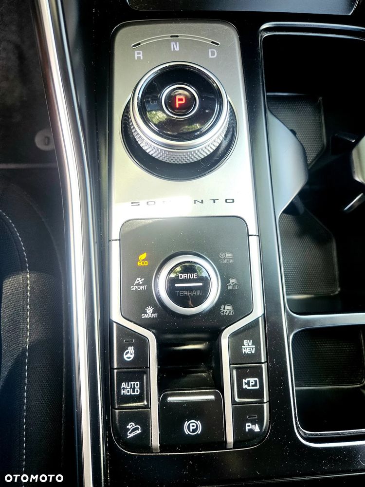Kia Sorento 1.6 T-GDI PHEV AWD Vision - 34