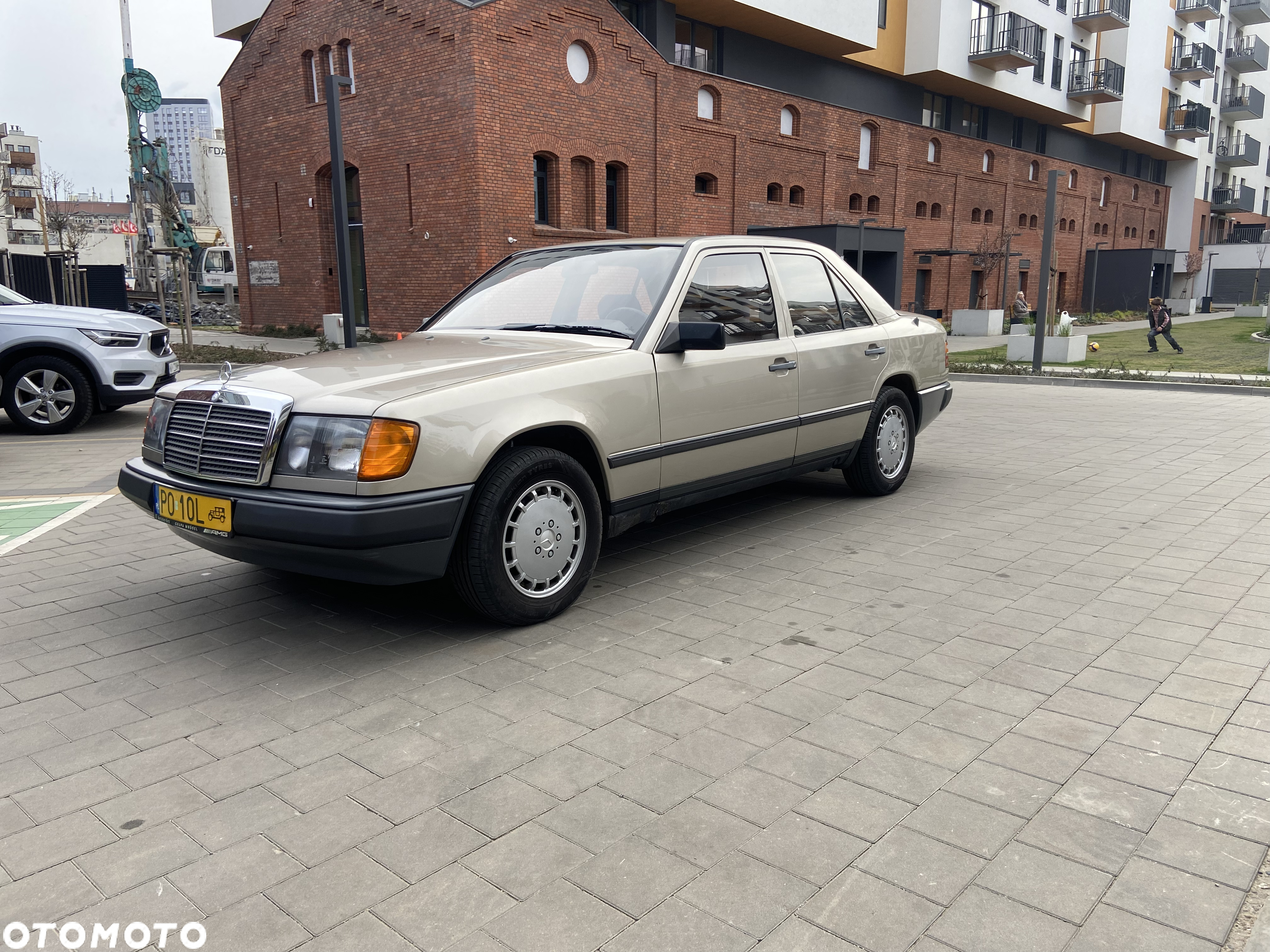 Mercedes-Benz W124 (1984-1993) - 10