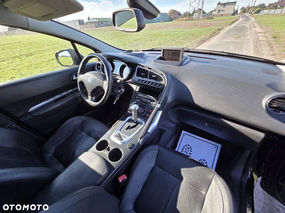 Peugeot 3008 HDi 160 Automatik Allure - 27
