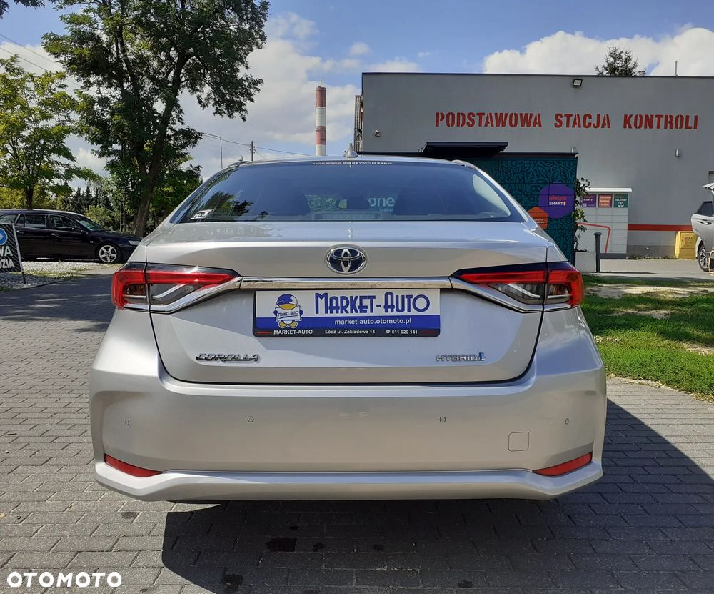 Toyota Corolla - 4