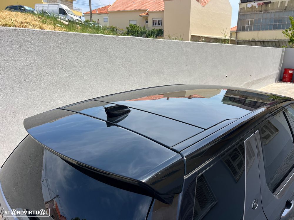 Land Rover Discovery Sport 2.0 eD4 R-Dynamic S 7L - 24