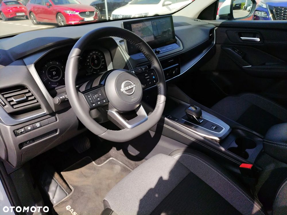 Nissan Qashqai 1.3 DIG-T MHEV N-Connecta Xtronic - 10