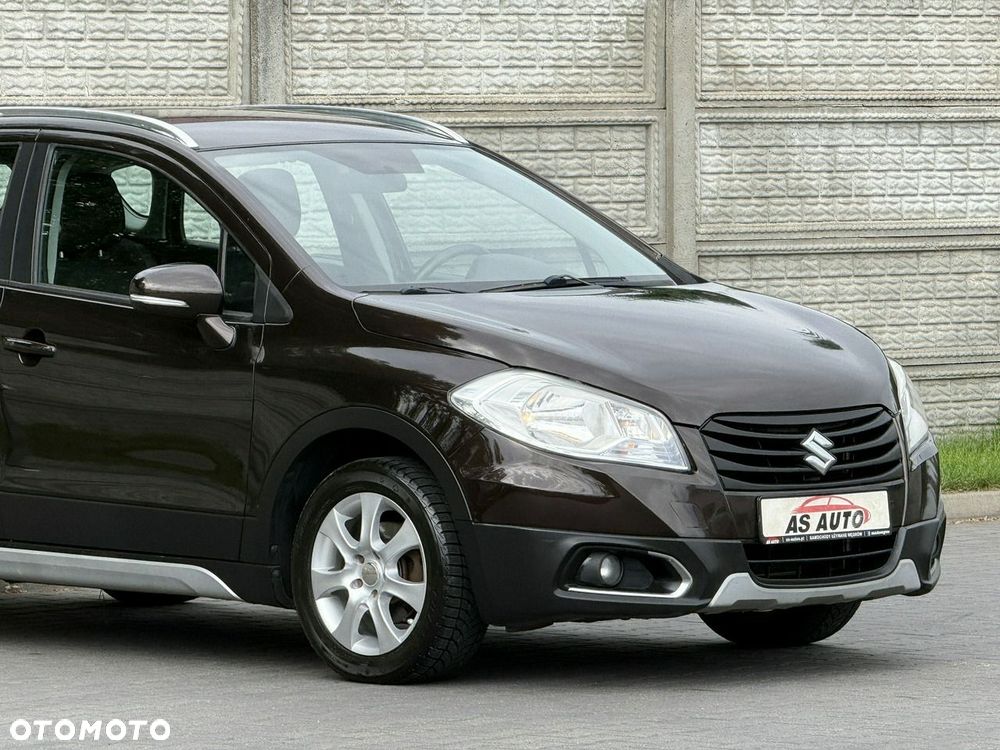 Suzuki SX4 S-Cross 1.6 VVT CVT 4x2 limited - 29