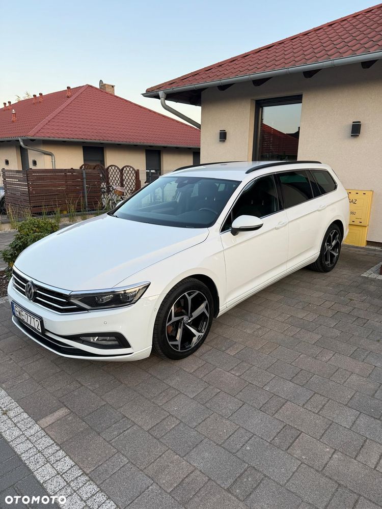 Volkswagen Passat 2.0 TDI SCR DSG 4Motion Business - 1