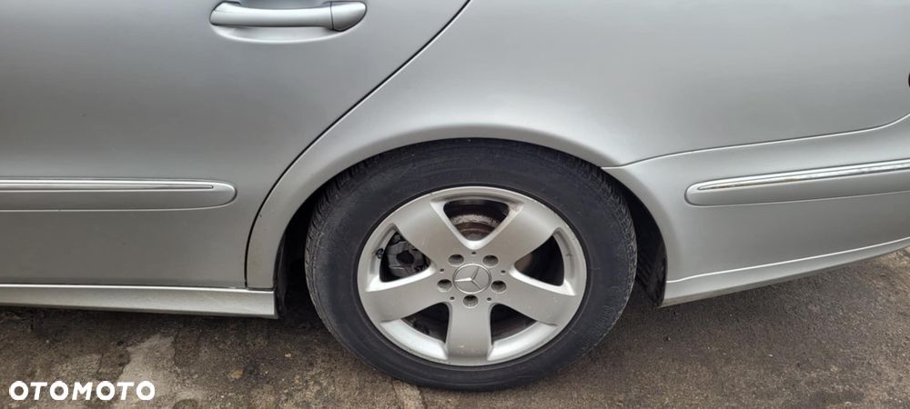 Mercedes-Benz Klasa E - 13