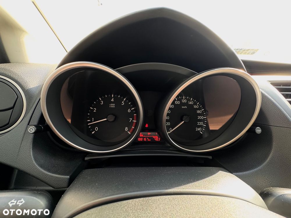 Mazda 5 - 36