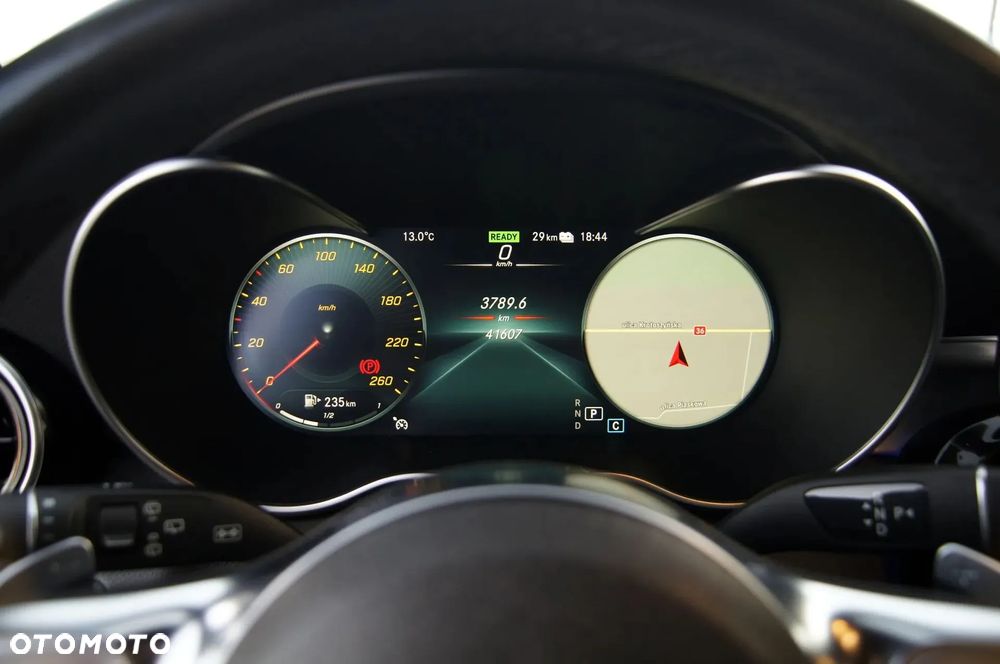 Mercedes-Benz GLC 300 e 4Matic 9G-TRONIC AMG Line Plus - 19