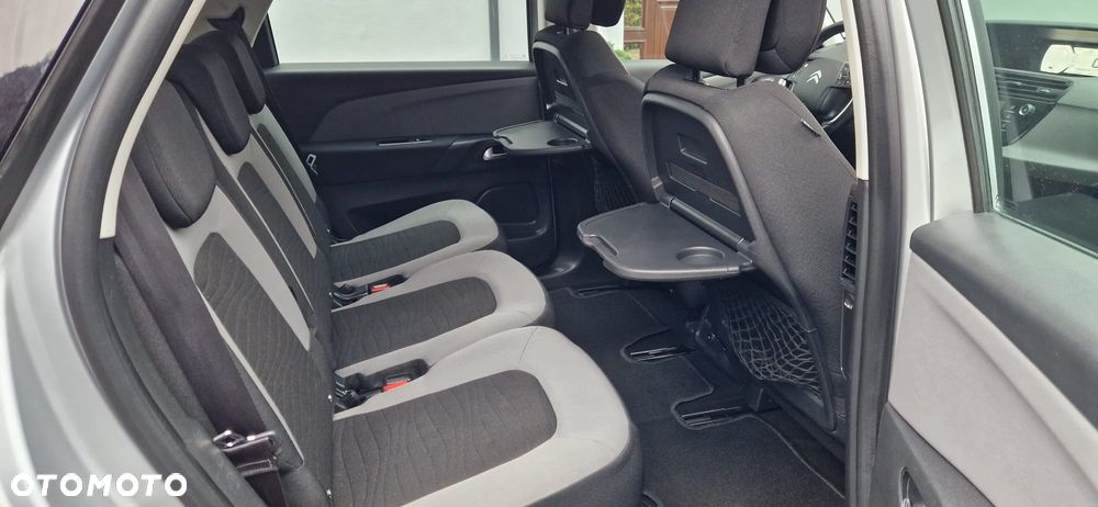 Citroën C4 Picasso - 11