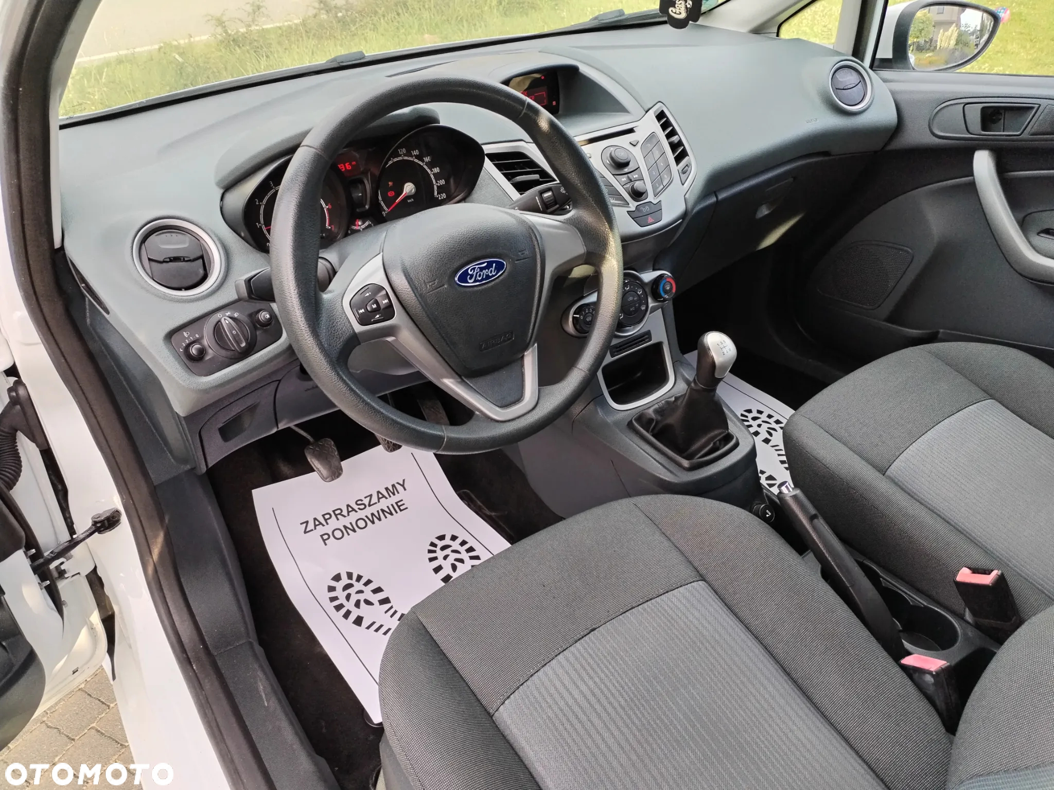 Ford Fiesta - 19