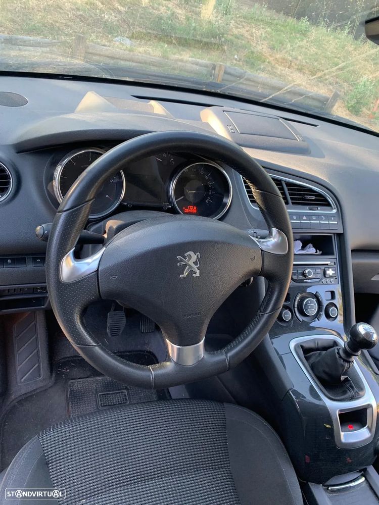 Peugeot 5008 - 2