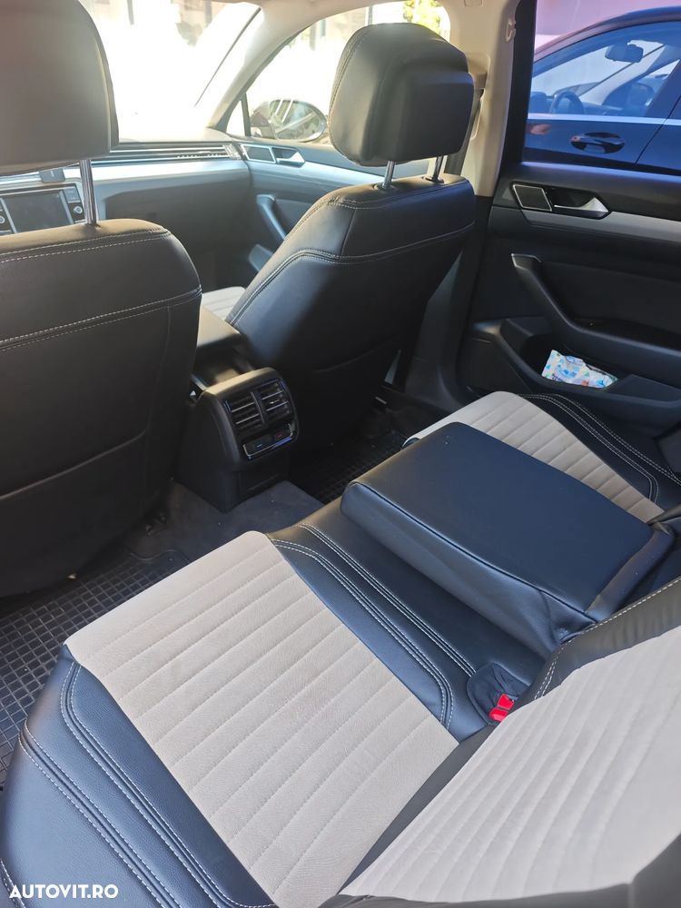 Volkswagen Passat 2.0 TDI Comfortline - 24