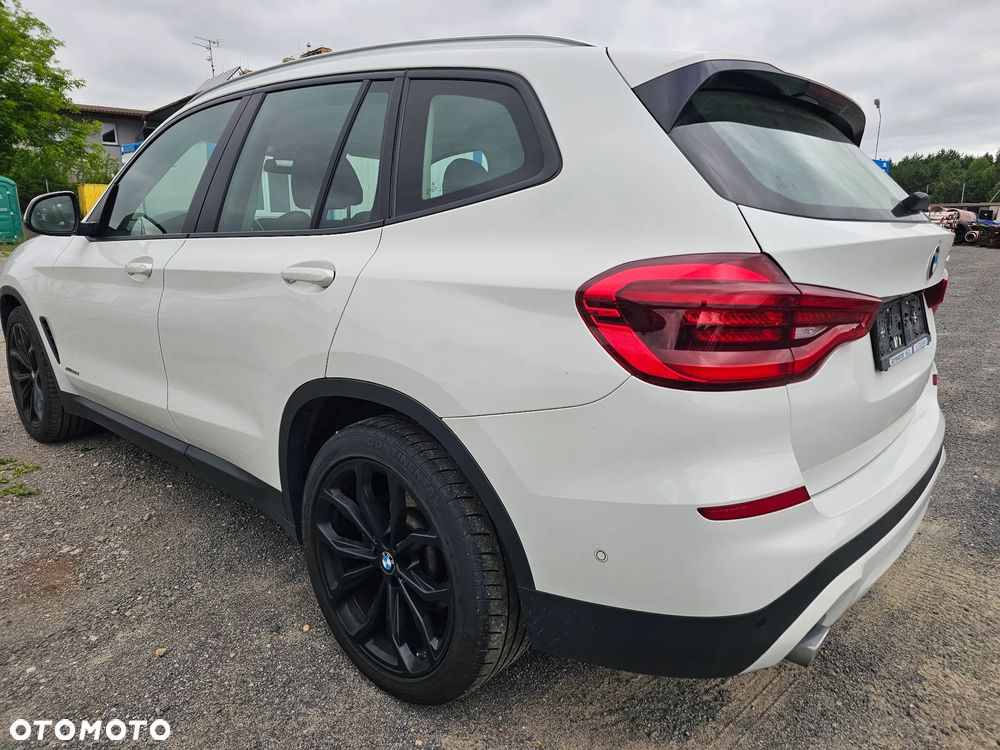 BMW X3 xDrive20d Advantage sport - 16