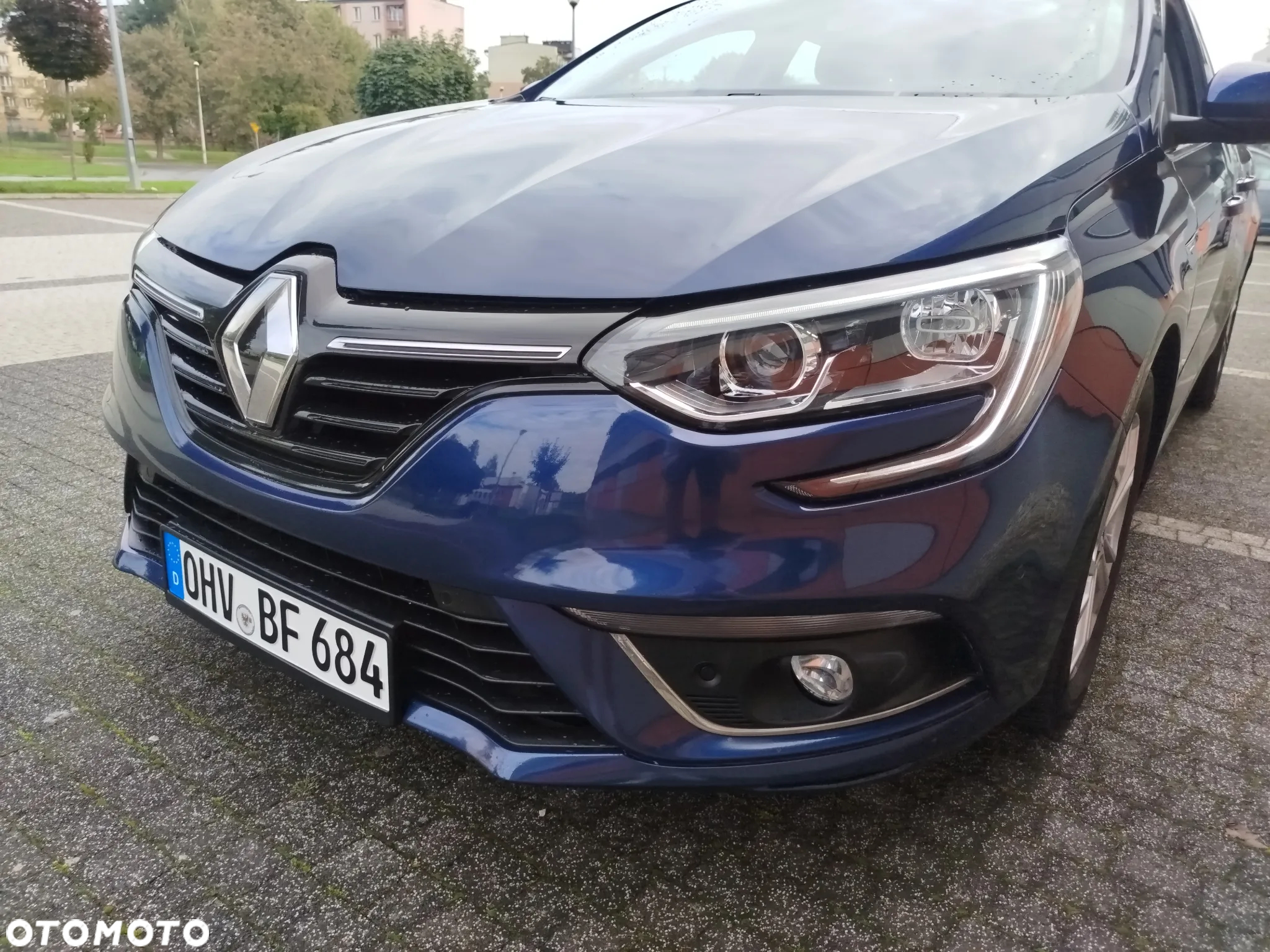 Renault Megane ENERGY TCe 130 BOSE EDITION - 32
